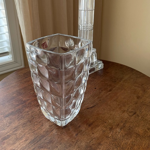 F&D lead free crystal vase - Picture 1 of 7